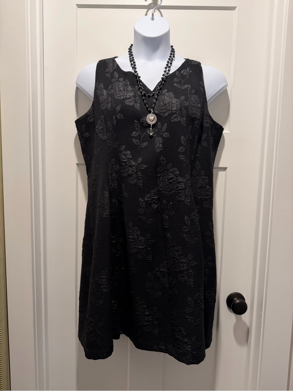 Ann Taylor Black Floral Cold-Shoulder Jacquard Mini Dress